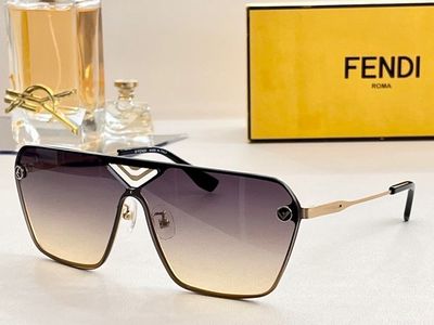 Fendi Sunglasses 450